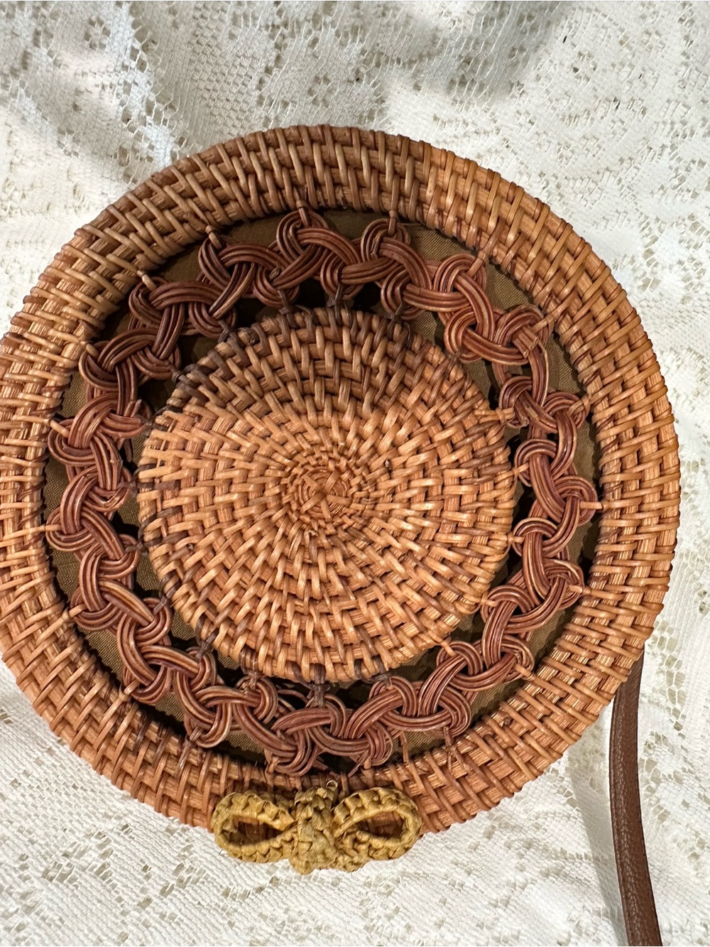 Round  Rattan wicker Woven Straw Crossbody Bag - Brown